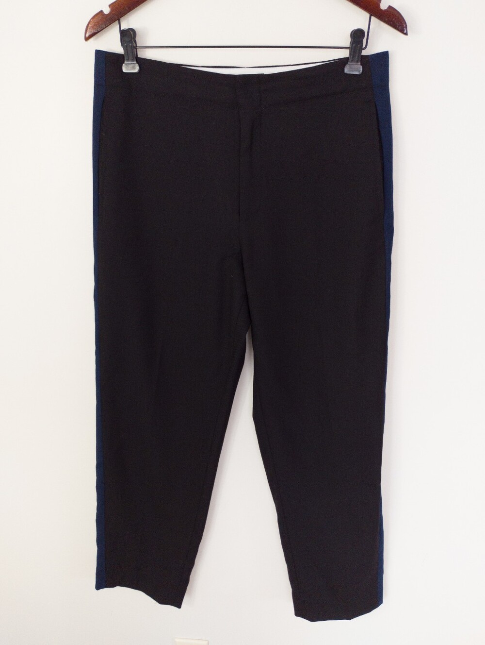 Club Monaco Ryanne CB Tuxedo Side Stripe Wool Blend Cropped Trousers Pants 8